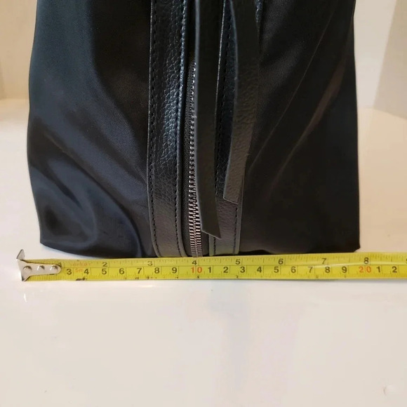 Botkier  New York Large Black Polyester/Vegan Leather Trim Tote Bag. - Picture 9 of 10